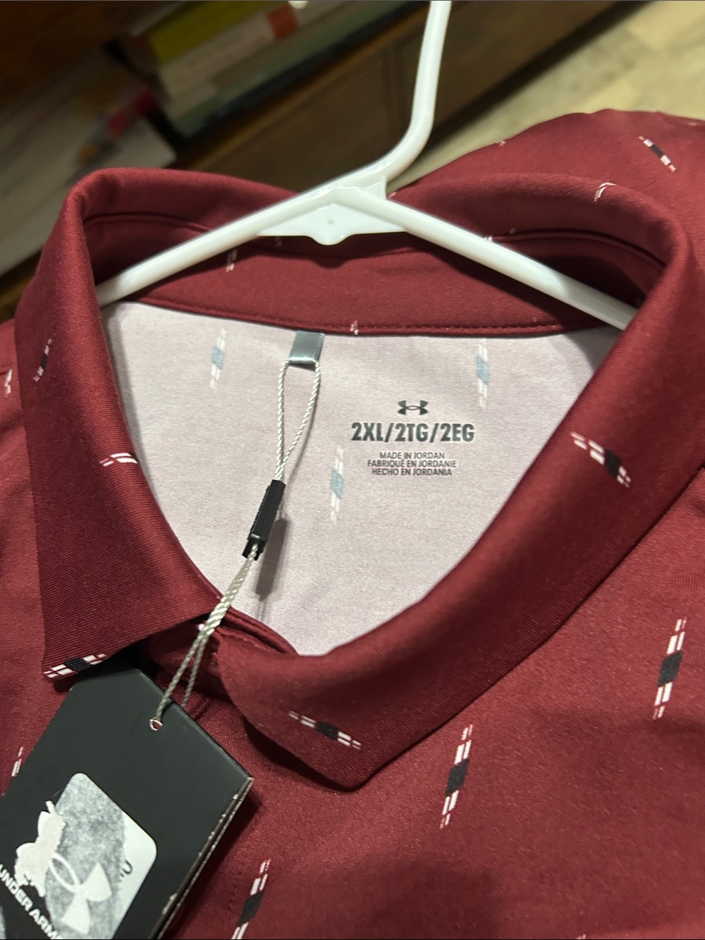 Under Armour Men's Garnet Polo with South Carolina Logo - Picture 5 of 6